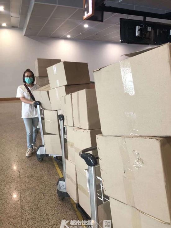 杭州国际旅行社导游领队全球采购,约万只口罩即将援杭